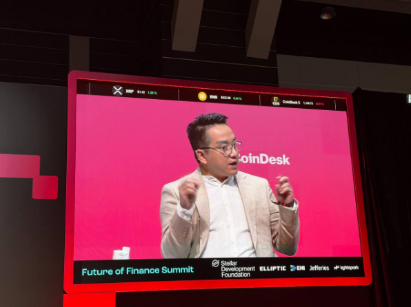 ENI的Arion Ho谈DeFi去中心化：“规则胜于雄辩”与退出权